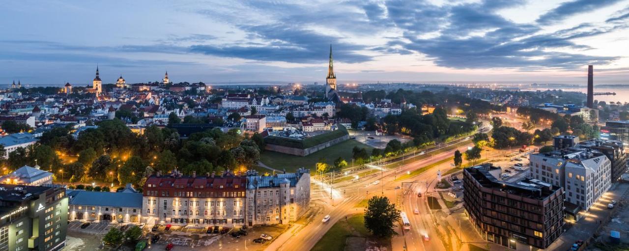 Estonishing Stay Mere Residence Tallinn Exterior photo